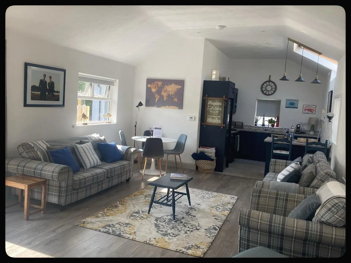 Sanctuary Lodge Cork Nyaraló